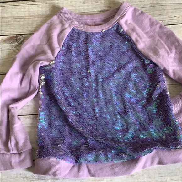 Mermaid changing sequin sweatshirt 🧜🏼‍♀️🧜🏼‍♀️ - Picture 2 of 5